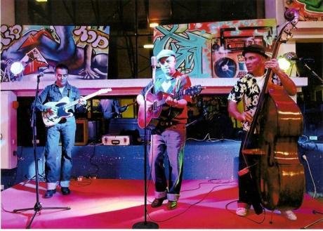 The Flea Brain Trio